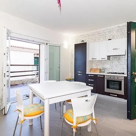 아파트 Vista Mare Ft2 *